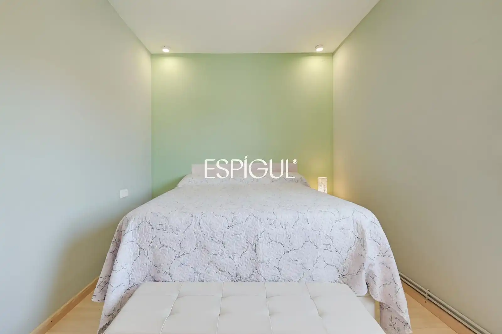 Bedroom of Flat for sale in Castell d'Aro, Platja d'Aro i s'Agaró  with Air Conditioner, Heating and Parquet flooring