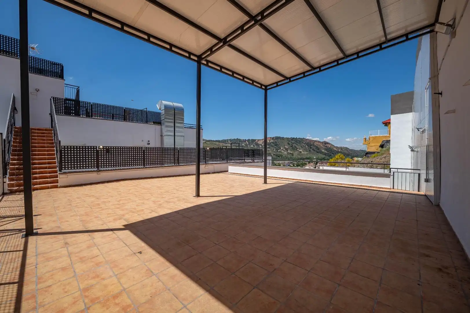 Pis amb piscina en venda a Calle Camino Viejo de Güéjar 35, imagen 6