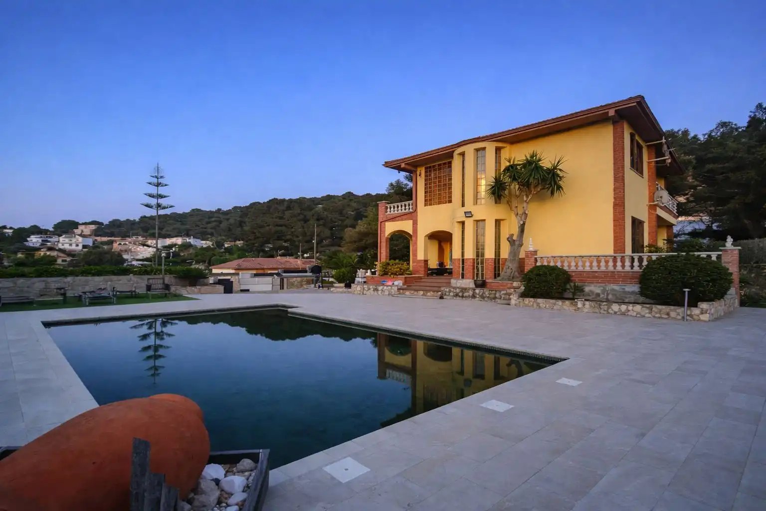 Piscina de Casa o xalet en venda en Calafell amb Aire condicionat, Jardí privat i Terrassa
