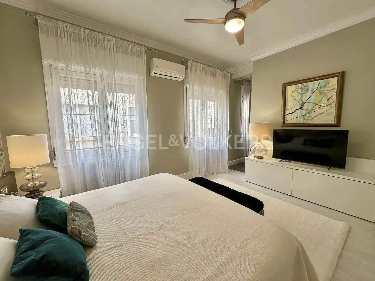 Habitación de Piso de alquiler en Madrid con Aire acondicionado, Calefacción y Amueblado