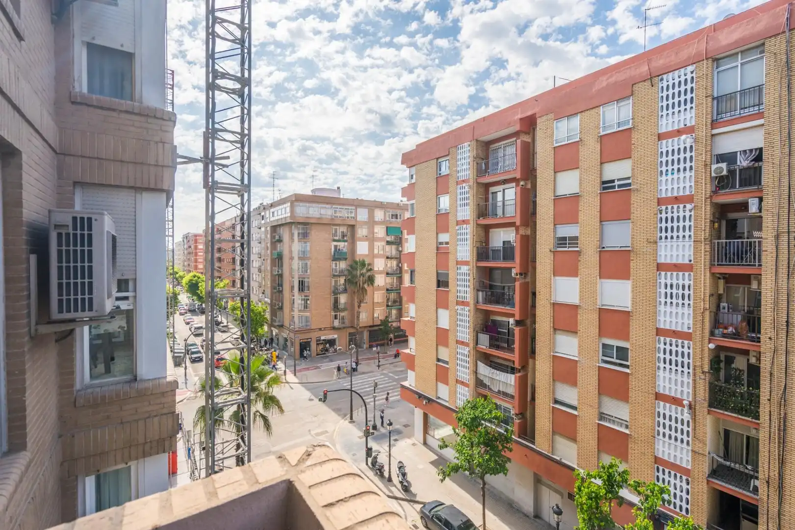 Vista exterior de Piso en venta en Valencia con Aire acondicionado y Balcón