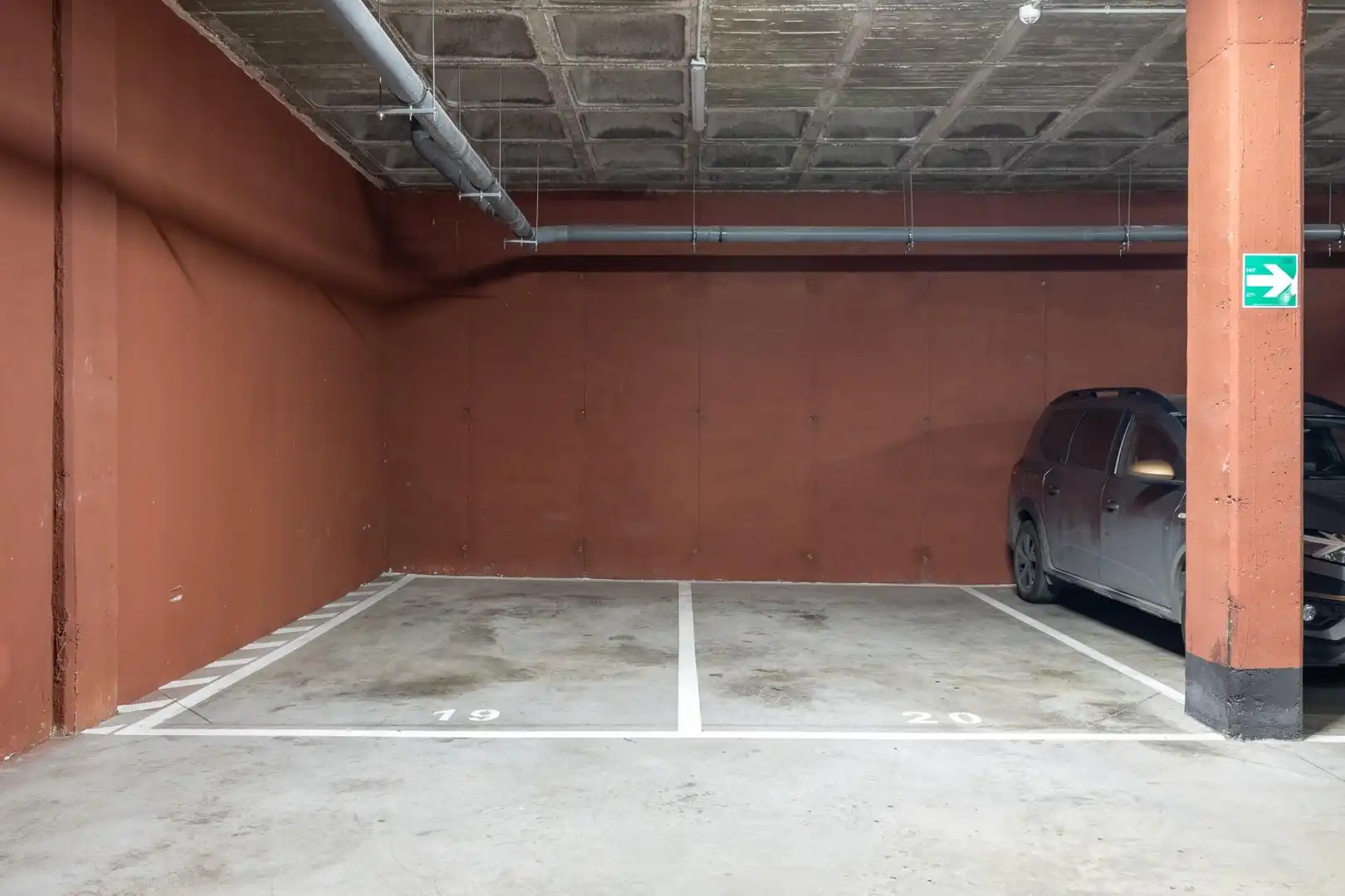 Parking de Piso en venta en Madrid con Aire acondicionado, Calefacción y Terraza