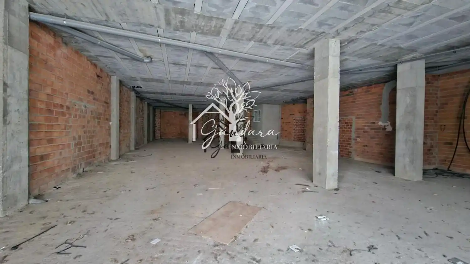 Local comercial en venda a A GÁNDARA