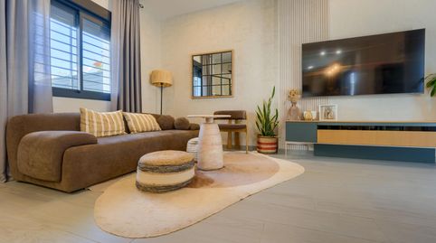 Foto 5 de Casa adosada en venta en 12 Calle Josefina de la Torre Millares, Rinconada, La Rinconada