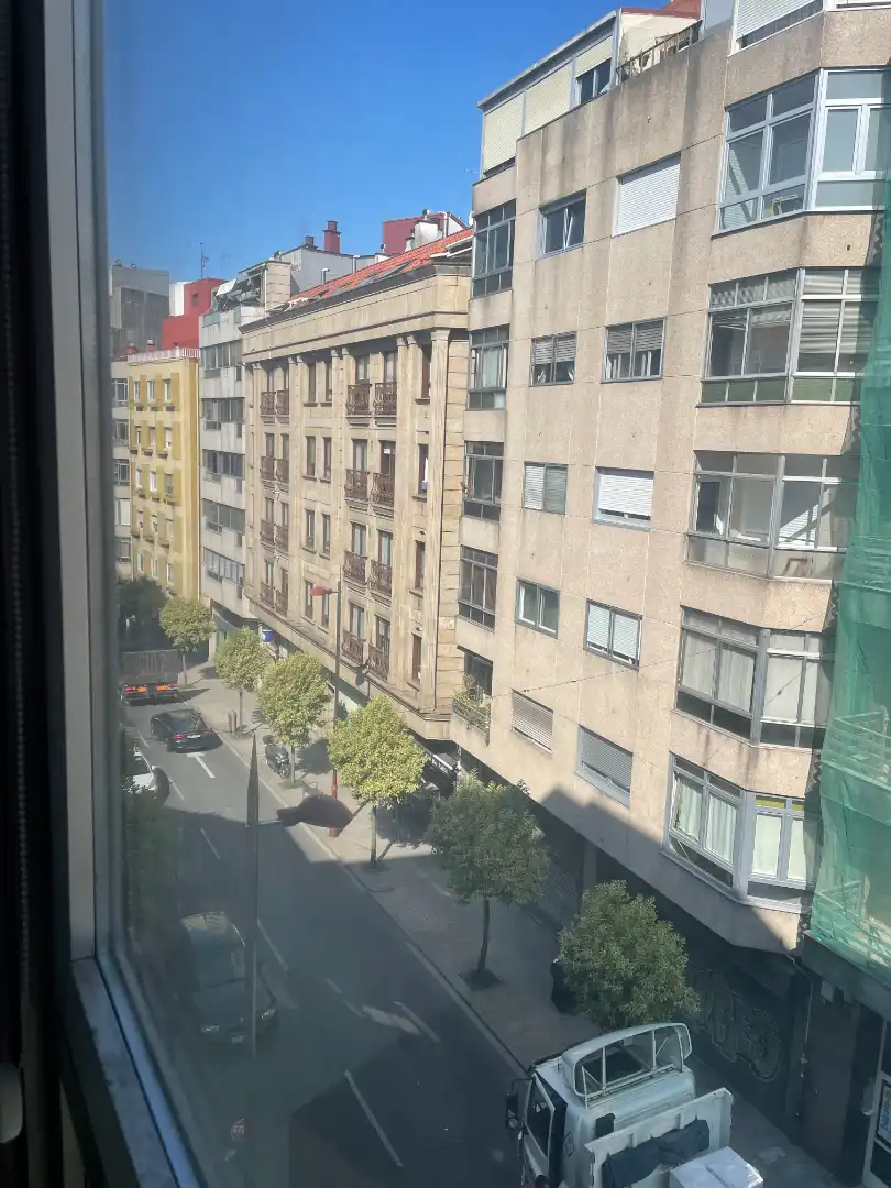 Piso con ascensor en venta en Rúa de Sanjurjo Badía, imagen 7