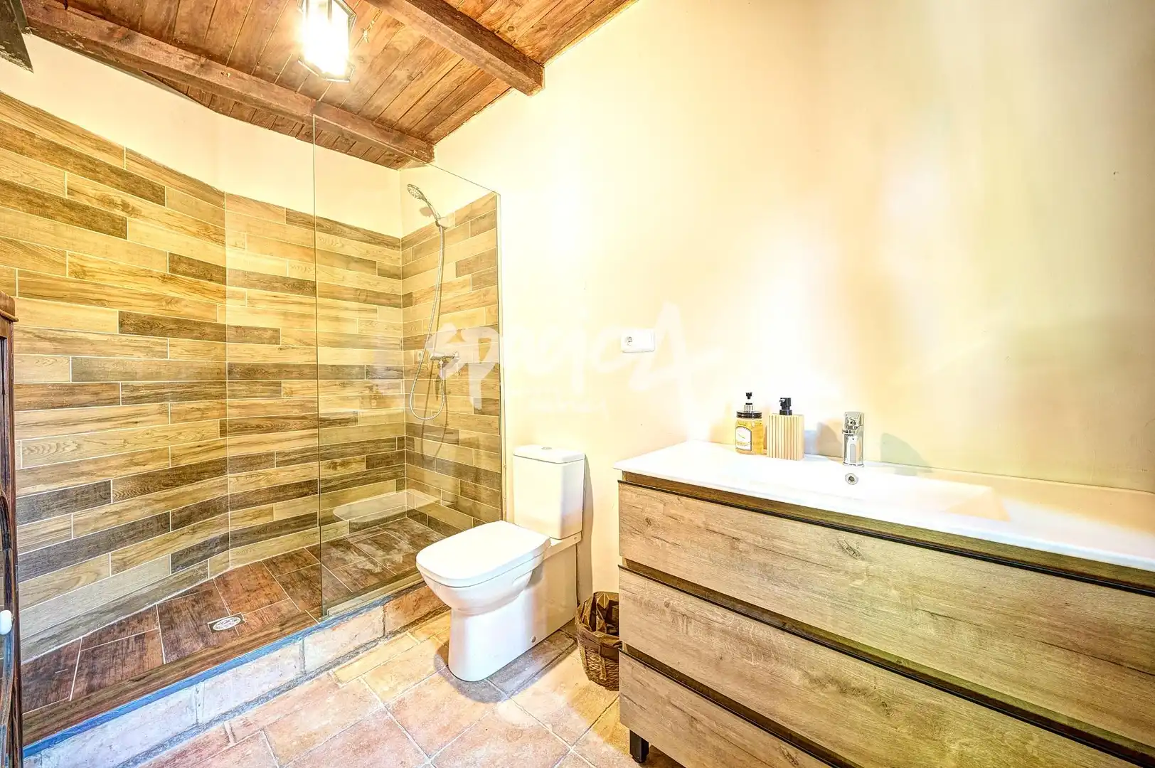 Bathroom of Houses for rent in Villanueva de la Cañada  with Air Conditioner, Heating and Private garden