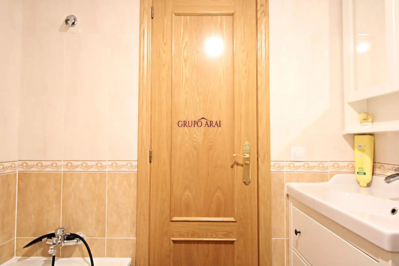 Badezimmer von Maisonette zum Verkauf in Castalla mit Klimaanlage, Terrasse und Abstellraum
