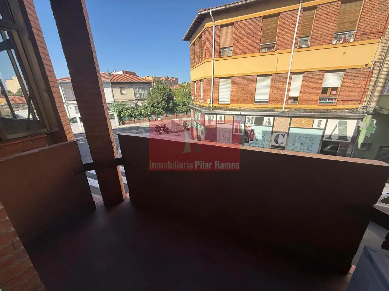 Terrassa de Pis en venda en León Capital  amb Calefacció, Terrassa i Traster
