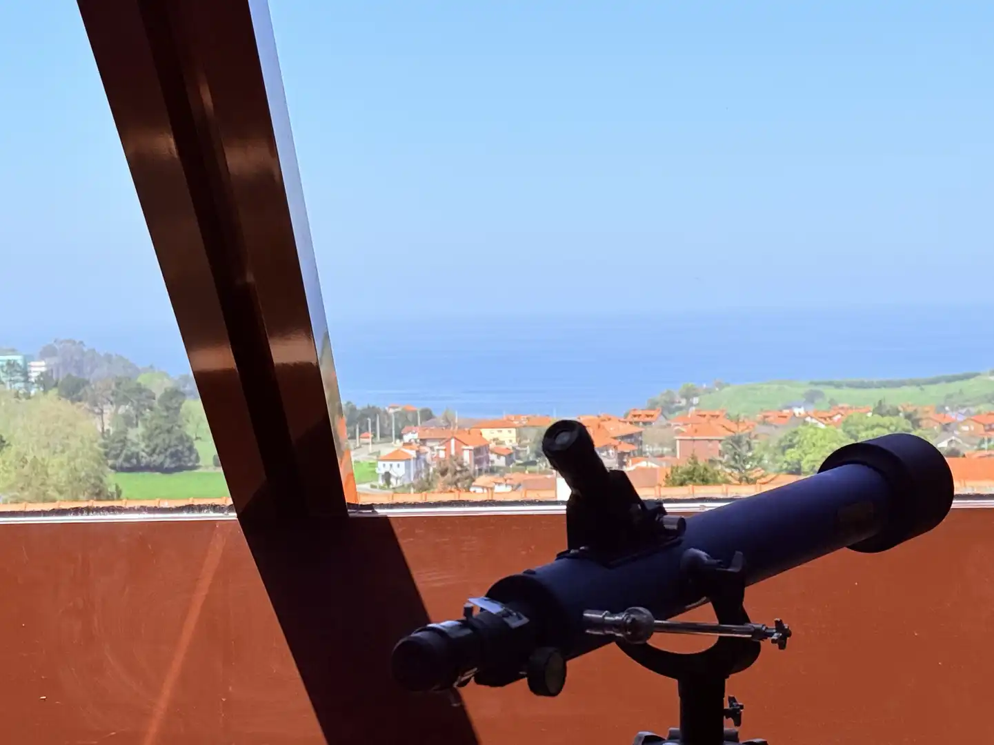 Vista exterior de Casa adosada en venta en Alfoz de Lloredo con Calefacción, Jardín privado y Terraza