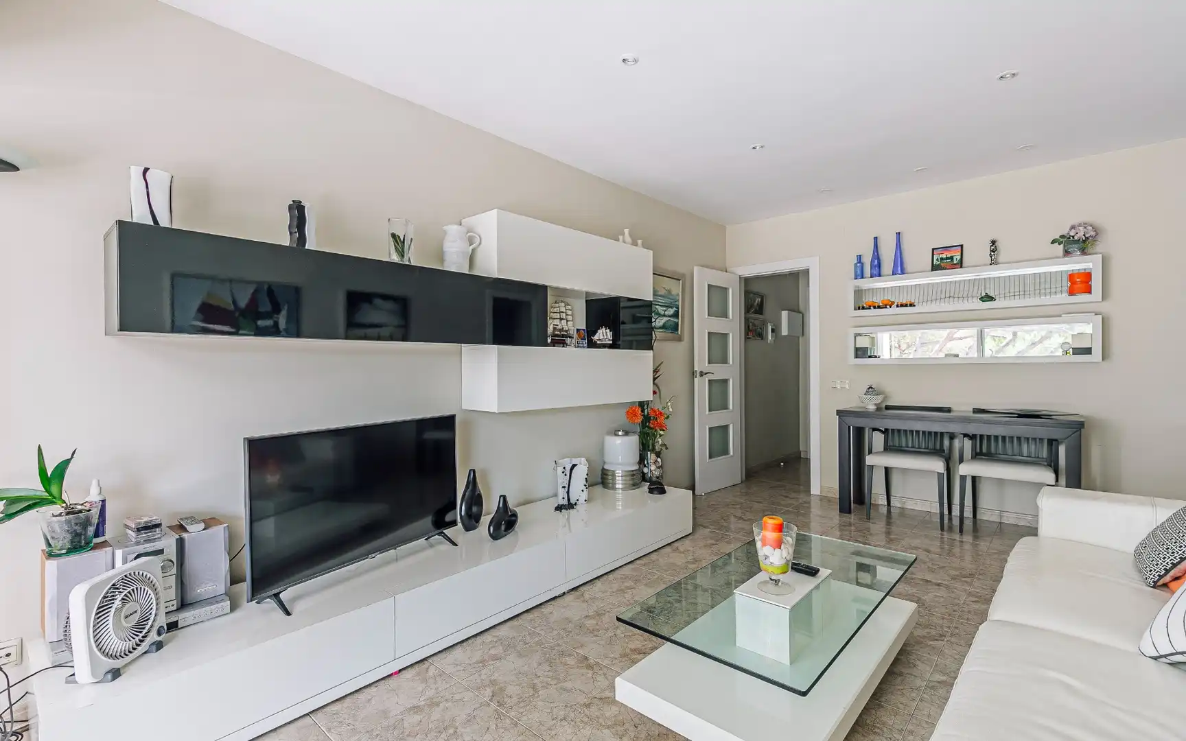 Living room of Flat for sale in Castelldefels  with Air Conditioner, Heating and Private garden