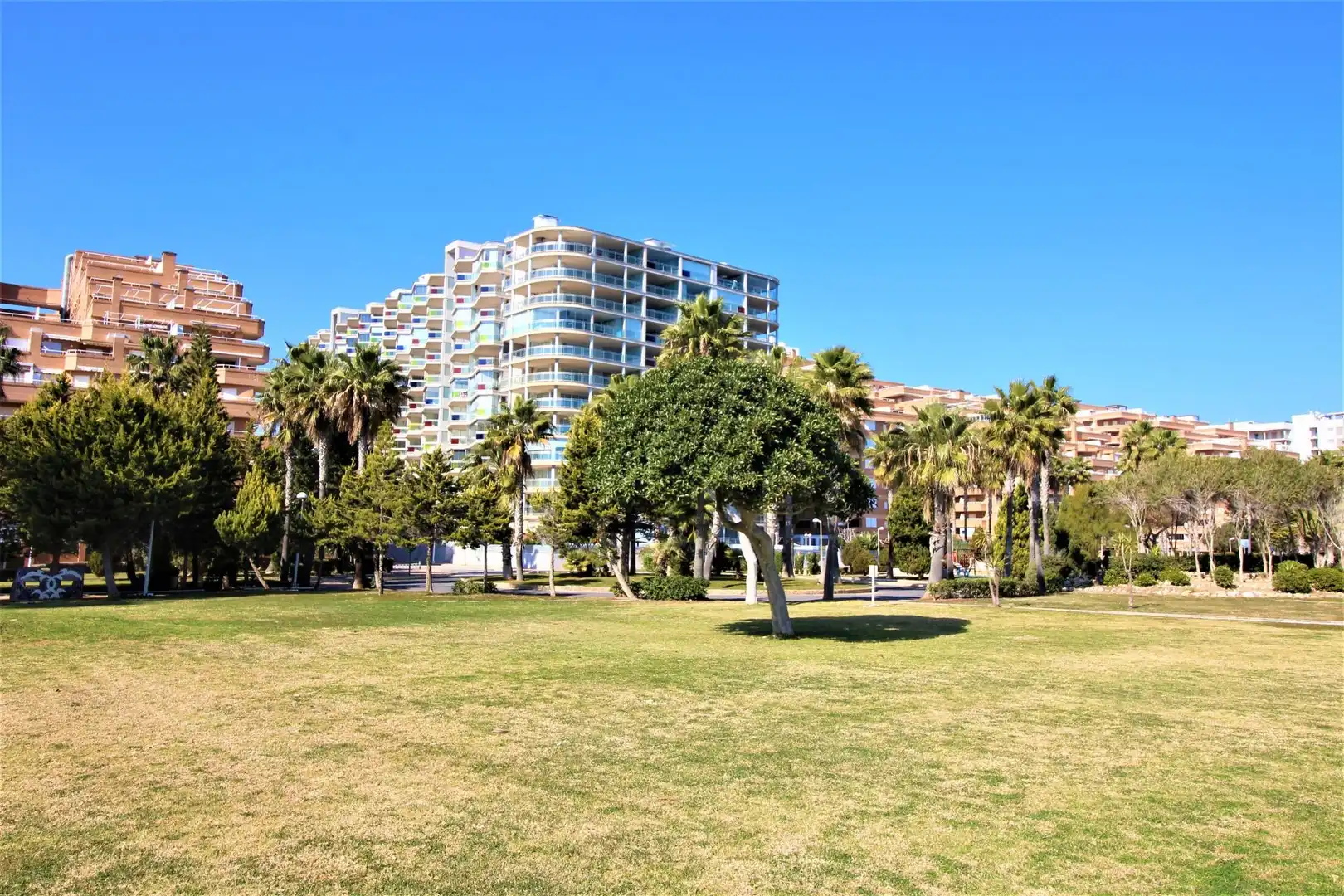 Exterior view of Apartments for sale in Oropesa del Mar / Orpesa  with Air Conditioner, Private garden and Terrace