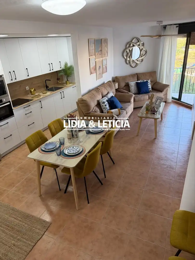 Living room of Attic for sale in Zahara de los Atunes  with Private garden, Terrace and Storage room