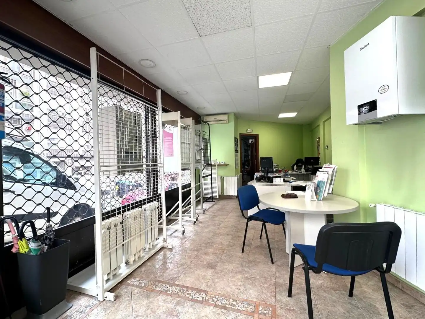 Local en venta en Centro - Albiz - Markonzaga