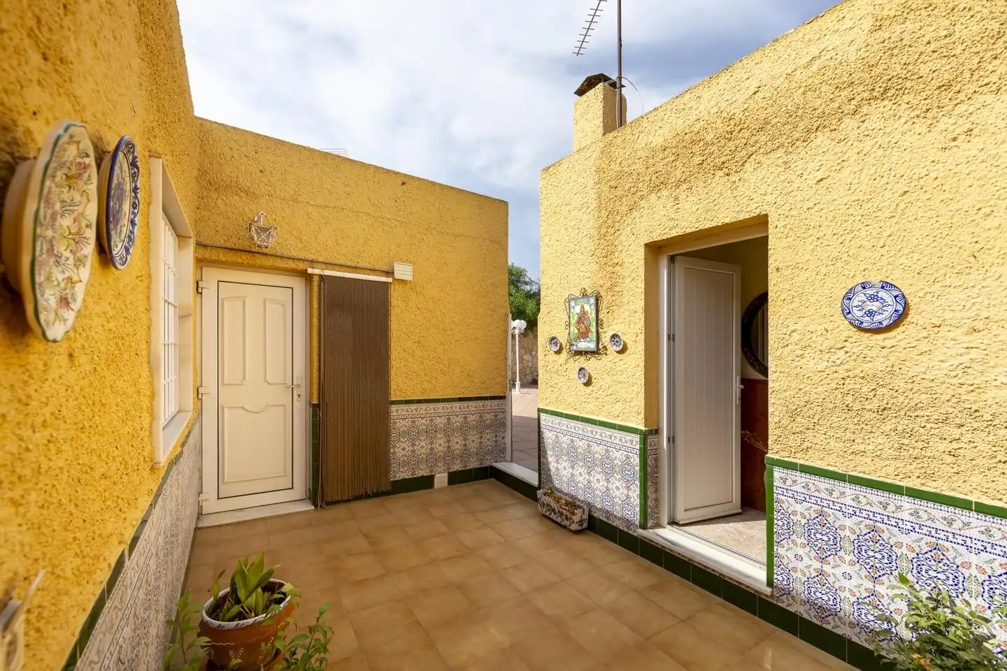 Terraza de Casa o chalet en venta en Almería con Aire acondicionado, Jardín privado y Terraza