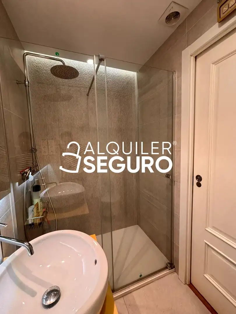 Piso con ascensor en alquiler en de Eugenio Sellés, imagen 21