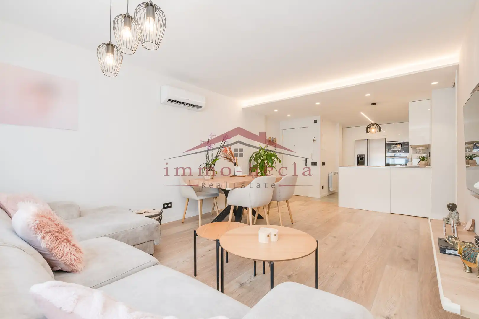 Wohnzimmer von Wohnung zum Verkauf in Santa Margarida de Montbui mit Heizung und Balkon