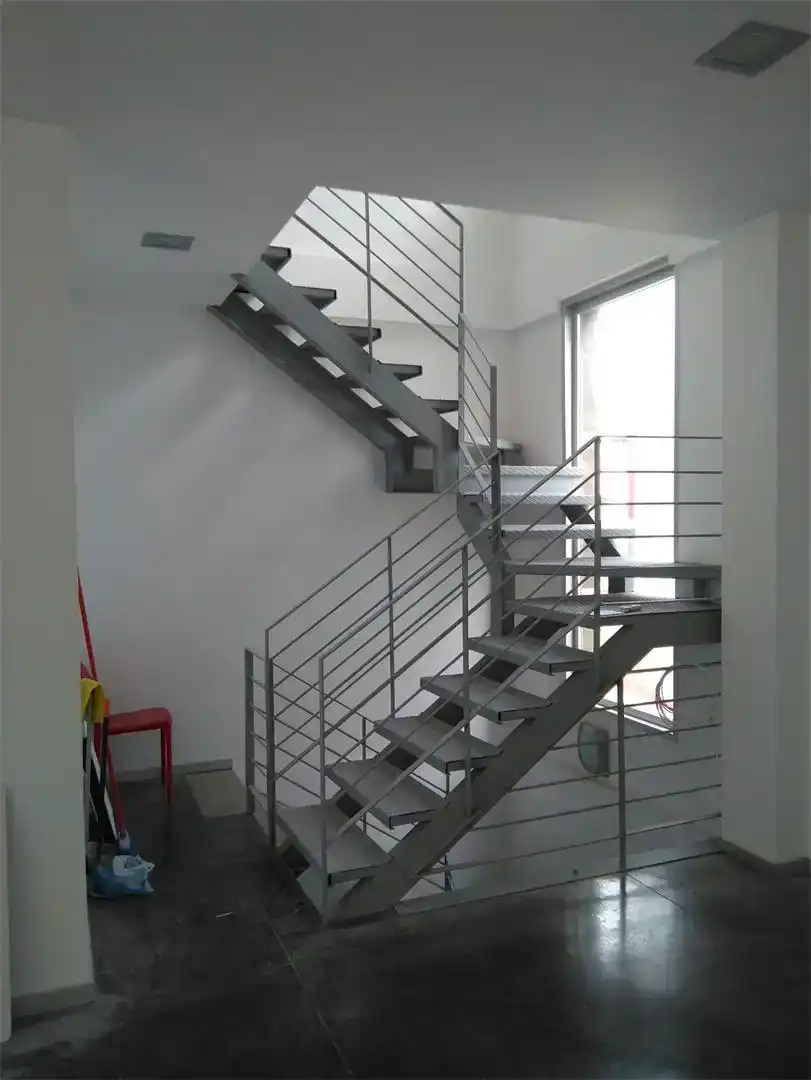 Büro zum Verkauf in Bormujos