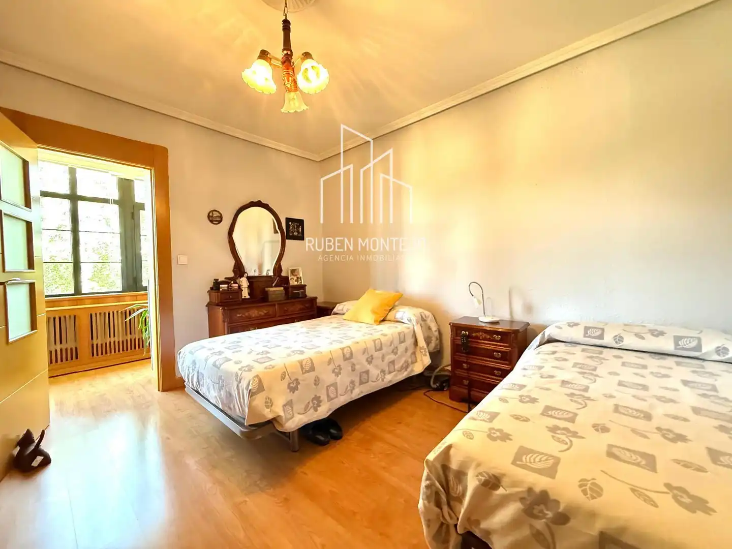 Schlafzimmer von Einfamilien-Reihenhaus zur Miete in Salamanca mit Heizung, Terrasse und Abstellraum