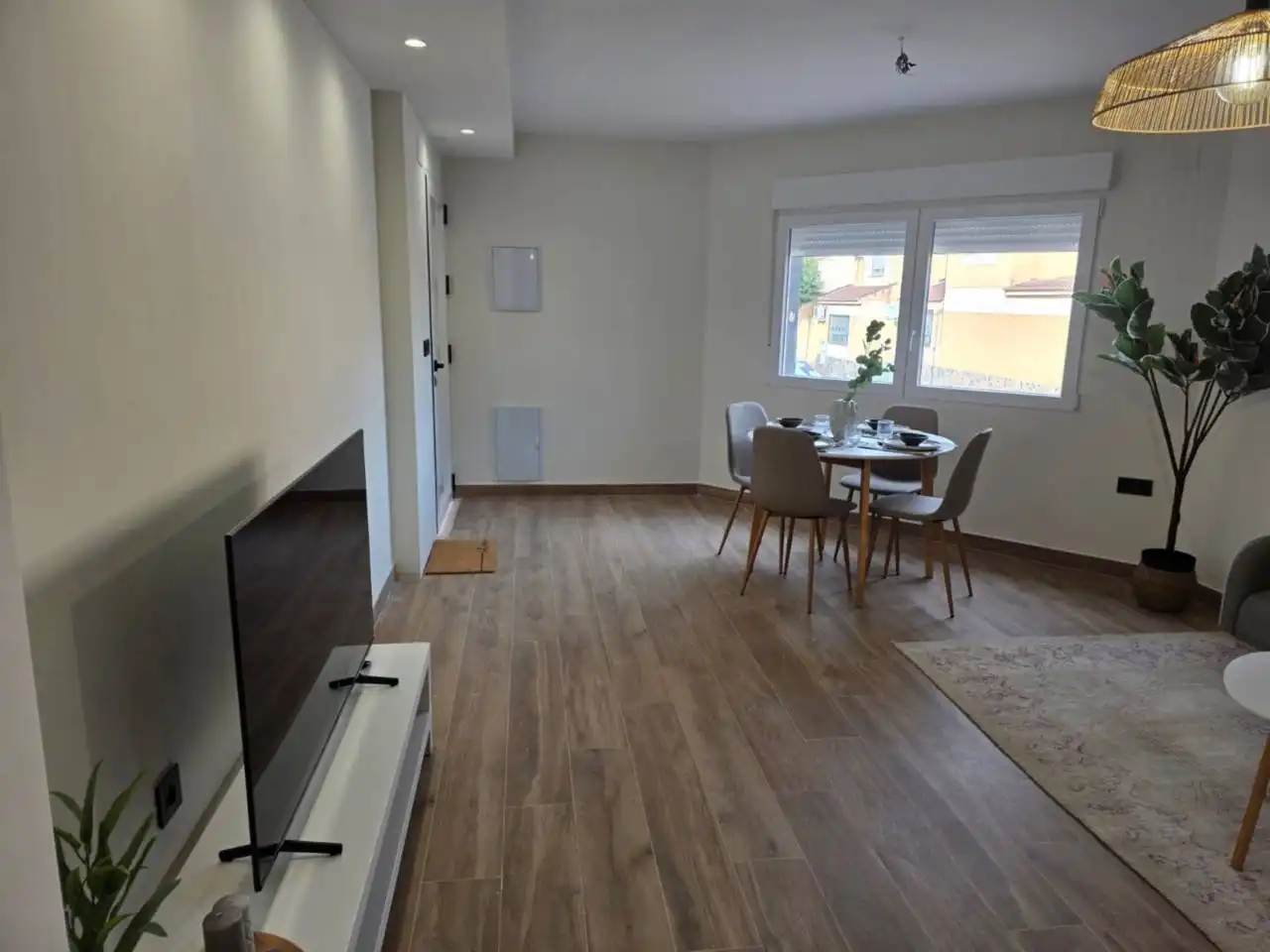 Sala de estar de Casa adosada en venta en Pozo Cañada con Calefacción y Piscina comunitaria