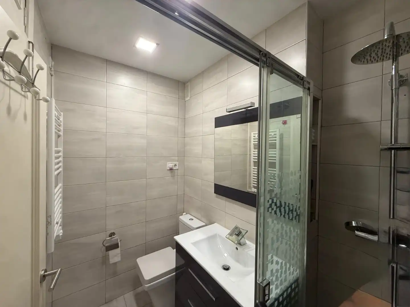 Bathroom of Flat for sale in Mejorada del Campo  with Air Conditioner, Heating and Furnished