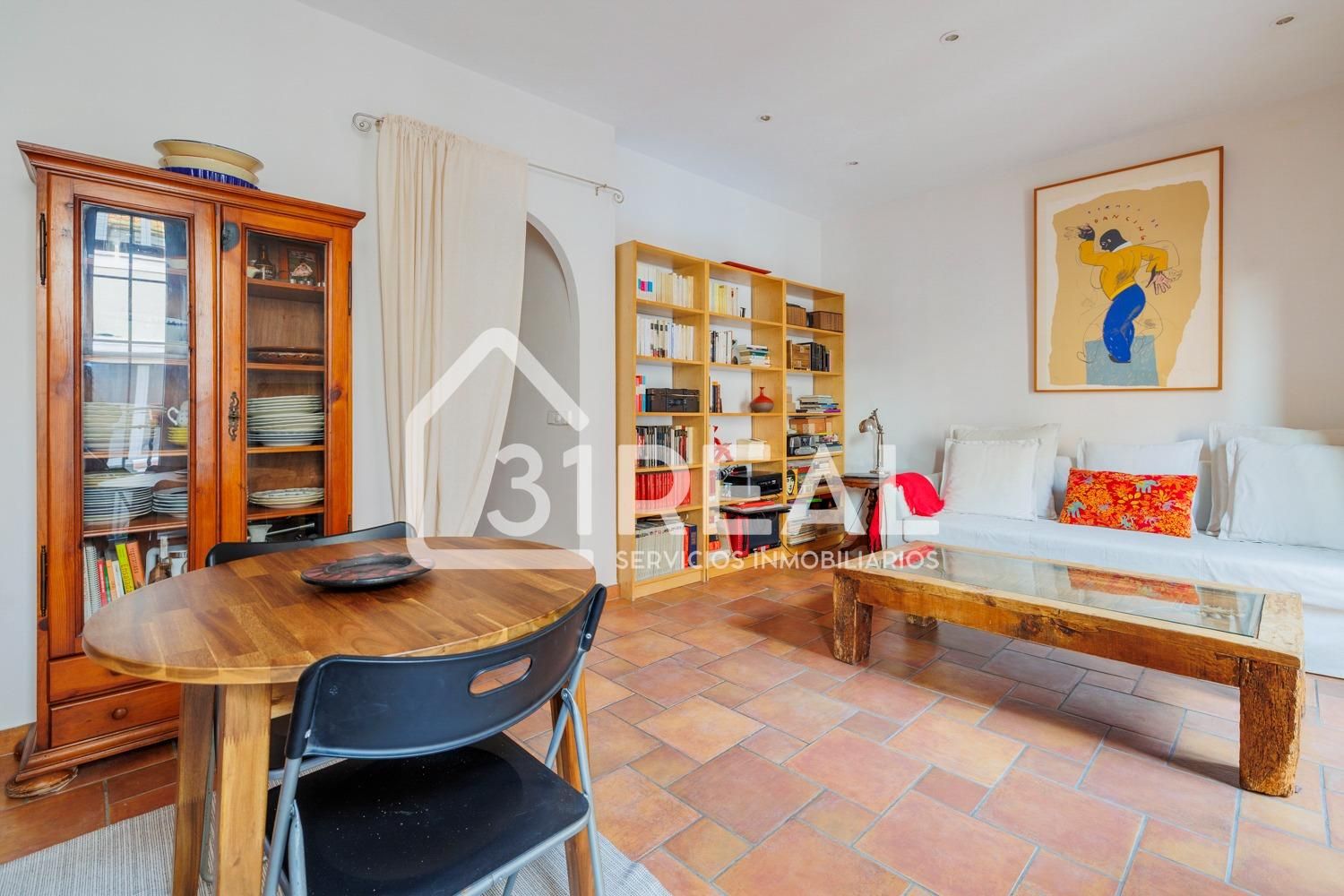 Sala d'estar de Pis en venda en  Madrid Capital amb Aire condicionat, Terrassa i Balcó