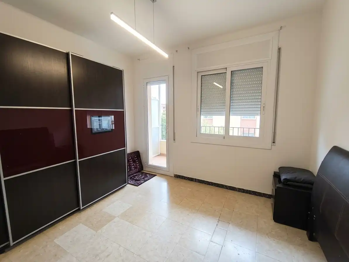 Habitación de Piso en venta en Martorell, Barcelona