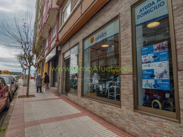 Local comercial en venda a Os Mallos