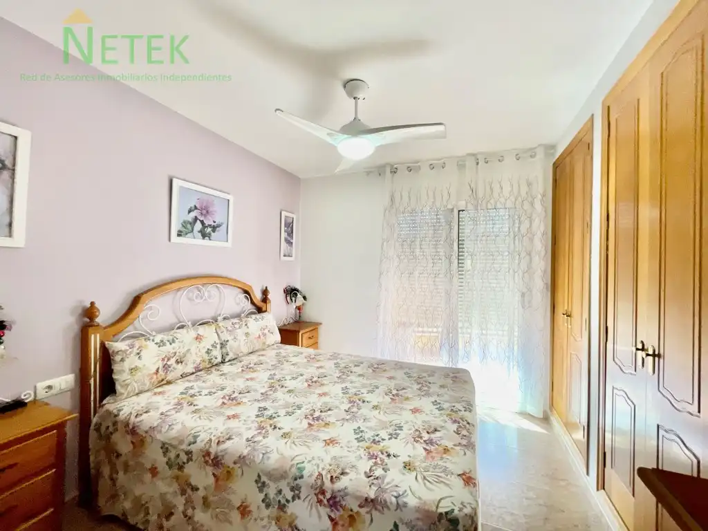 Habitación de Dúplex en venta en Murcia