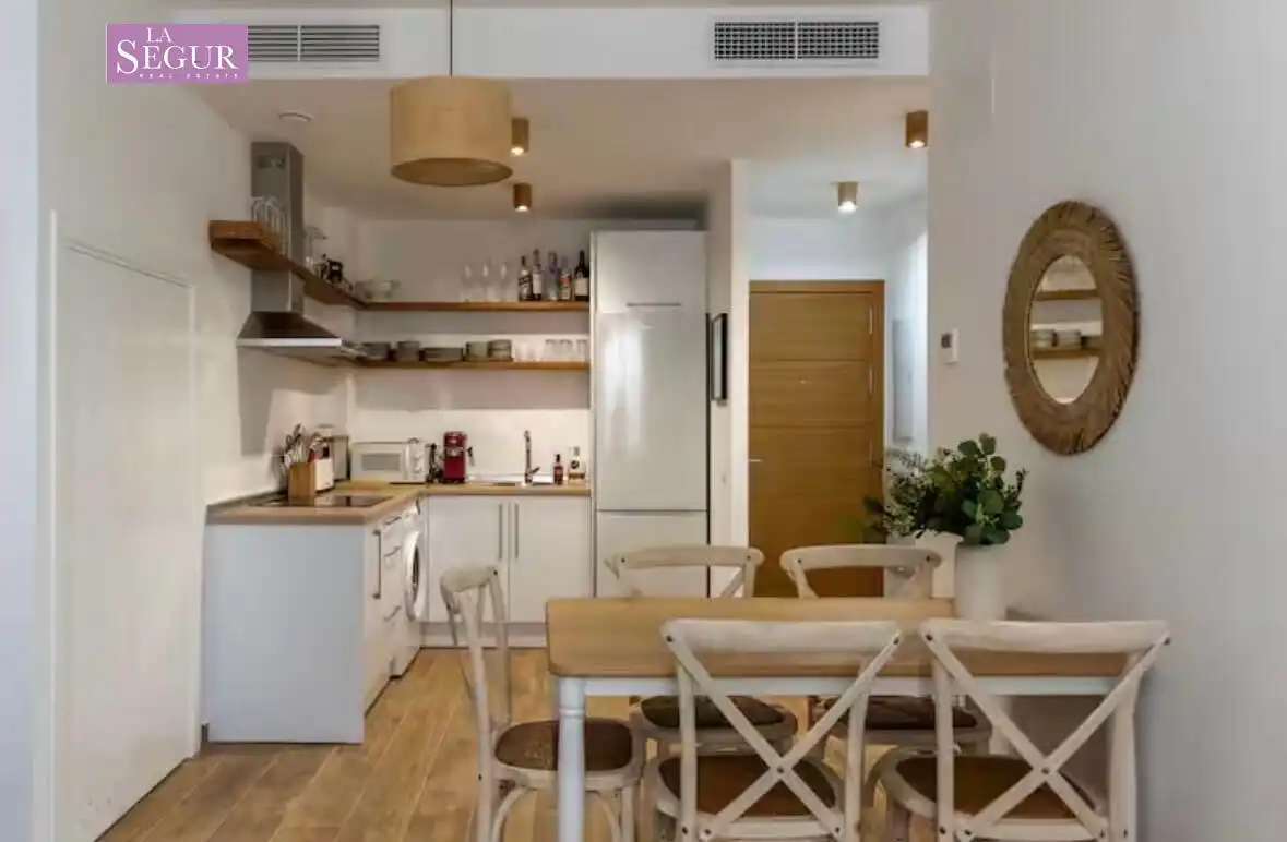Kitchen of Ground floor for sale in Conil de la Frontera  with Terrace, Furnished and Community pool