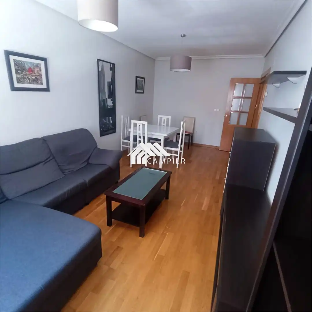 Sala de estar de Piso en venta en Albacete con Calefacción, Trastero y Amueblado