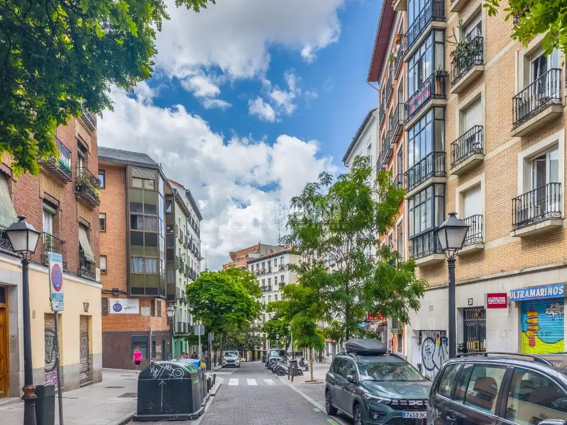 Vista exterior de Piso en venta en Madrid