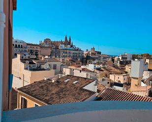 Vista exterior de Àtic de lloguer en  Palma de Mallorca amb Aire condicionat, Terrassa i Balcó