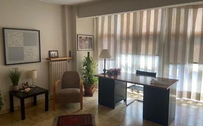 Office to rent in Eixample Nord