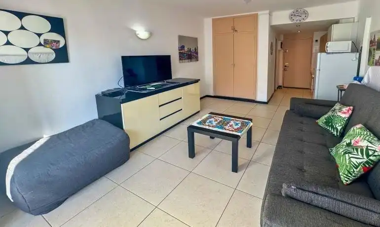 Estudio con ascensor en venta en Carrer DE LA CALA ROSTELLA, imagen 5