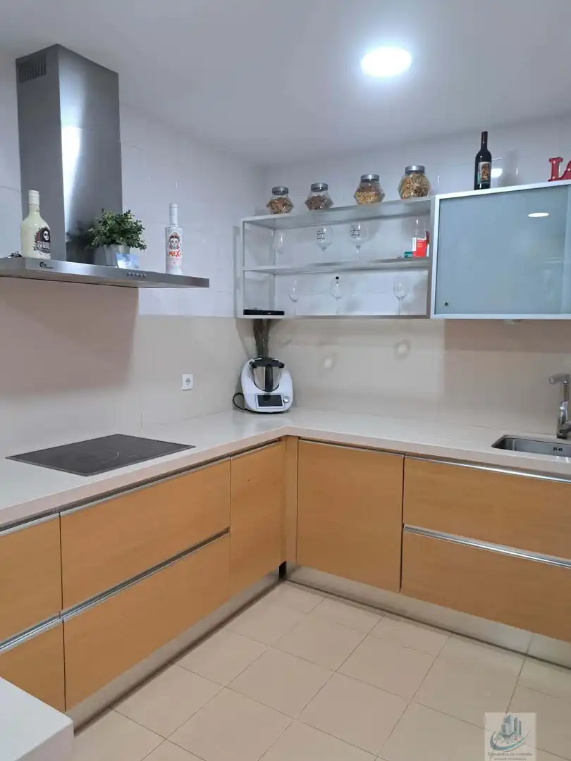 Kitchen of Duplexes for sale in Chiclana de la Frontera  with Air Conditioner, Terrace and Storage room