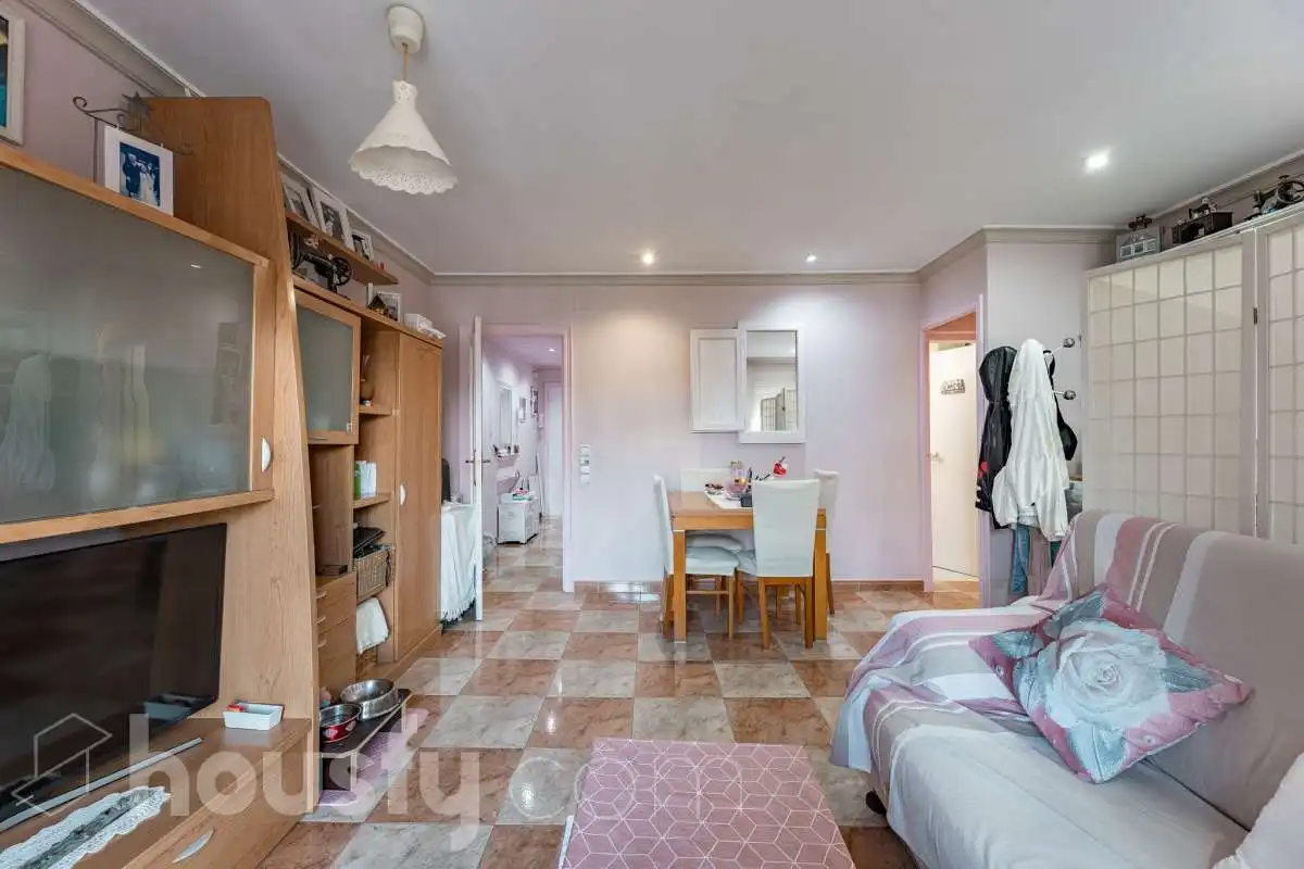 Appartamento con terrazza in vendita a Carrer de Sabadell ., imagen 2