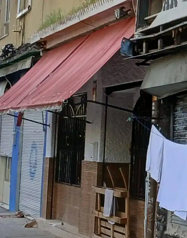 Vista exterior de Local en venta en Madrid