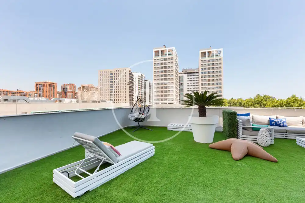 Terrasse von Wohnung zum Verkauf in Valencia mit Klimaanlage, Heizung und Privatgarten