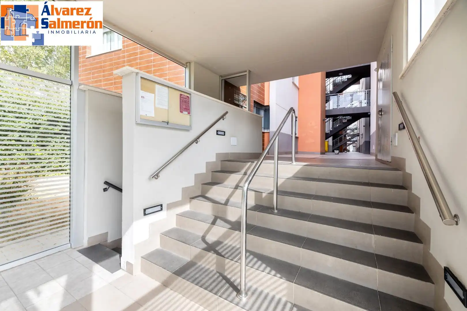 Piso con piscina en venta en Avenida de Circunvalación, imagen 10