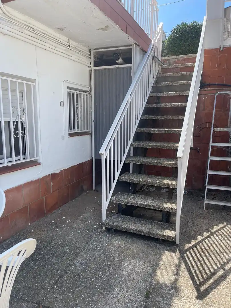 Vista exterior de Casa o chalet en venta en Esparreguera con Calefacción, Jardín privado y Trastero