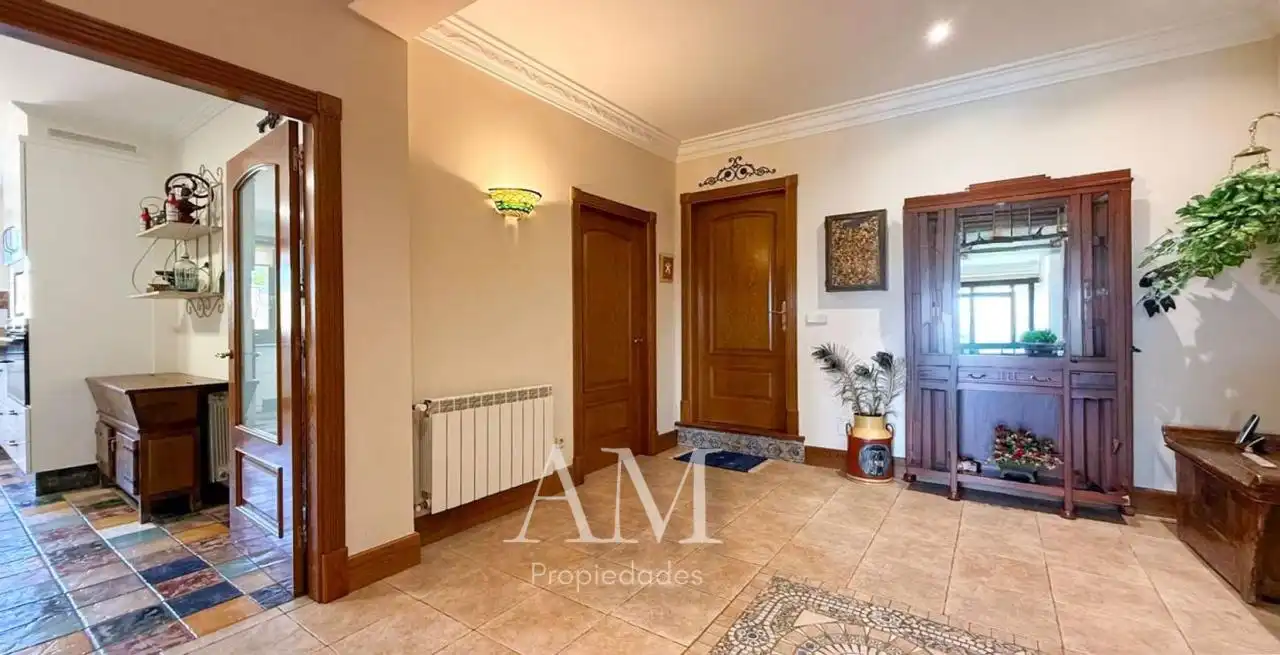 Casa o xalet en venda en Vigo  amb Calefacció, Jardí privat i Terrassa