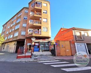 Exterior view of Premises for sale in Valladolid Capital  with Air Conditioner and Heating