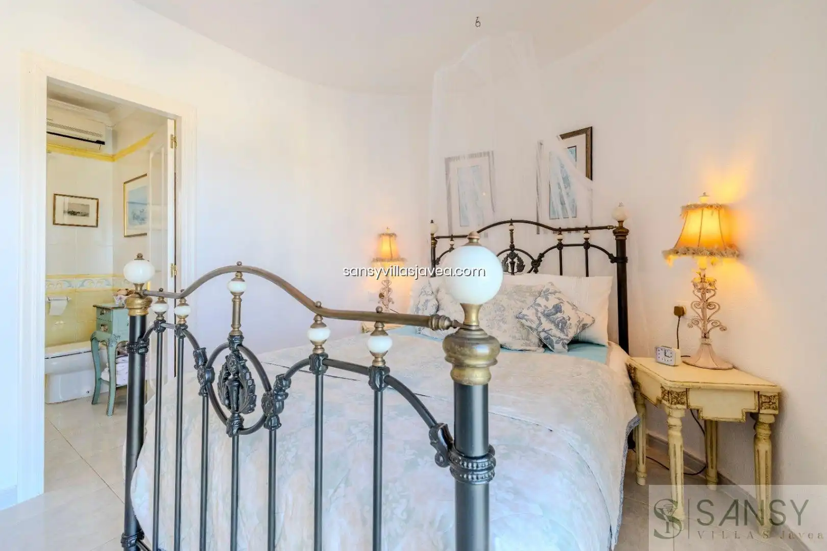 Bedroom of Houses for sale in Jávea / Xàbia  with Air Conditioner and Storage room