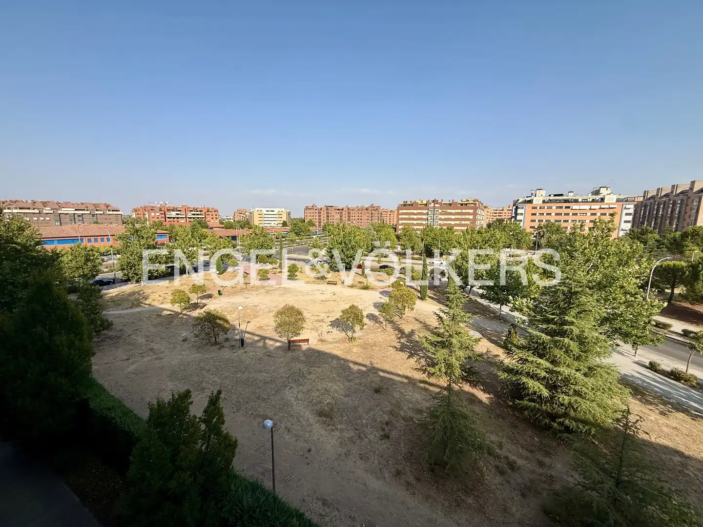 Wohnung zur Miete in Madrid mit Klimaanlage, Heizung und Parkett