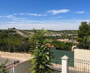 Vista exterior de Casa o xalet en venda en Valdeganga amb Terrassa