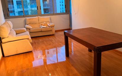 Sala d'estar de Pis de lloguer en Castellón de la Plana / Castelló de la Plana amb Aire condicionat, Parquet i Traster