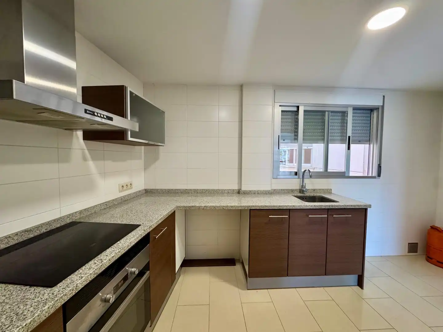 Küche von Maisonette zum Verkauf in Gandia mit Klimaanlage