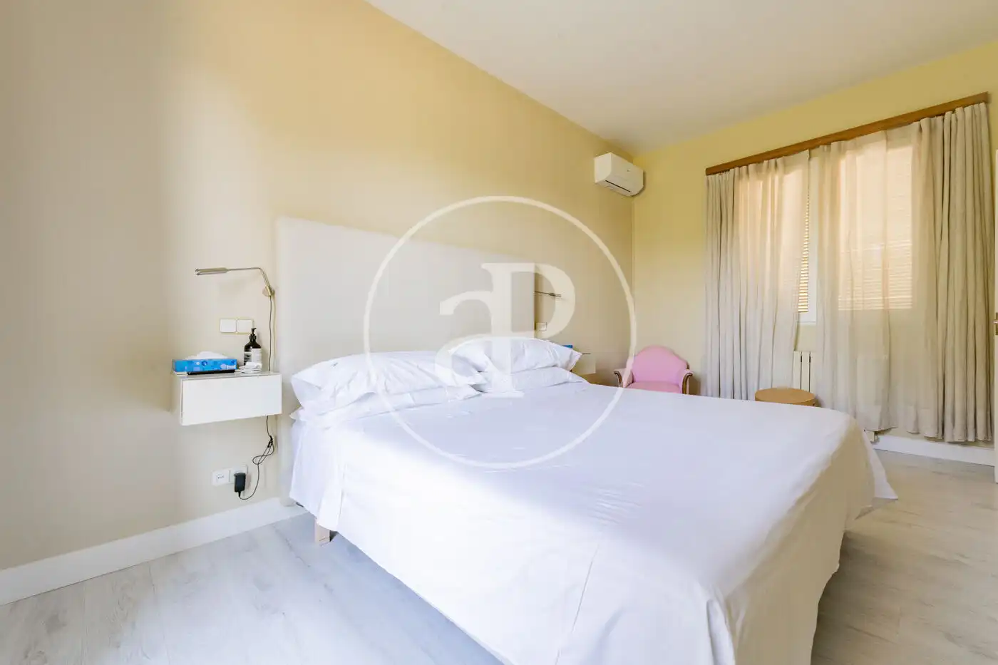 Habitación de Casa o chalet de alquiler en Pozuelo de Alarcón con Aire acondicionado, Calefacción y Jardín privado