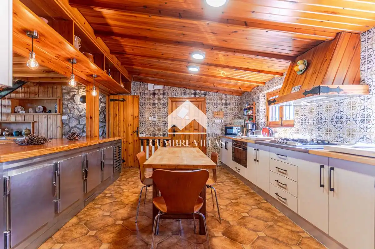 Kitchen of Houses for sale in Gójar  with Heating, Private garden and Terrace