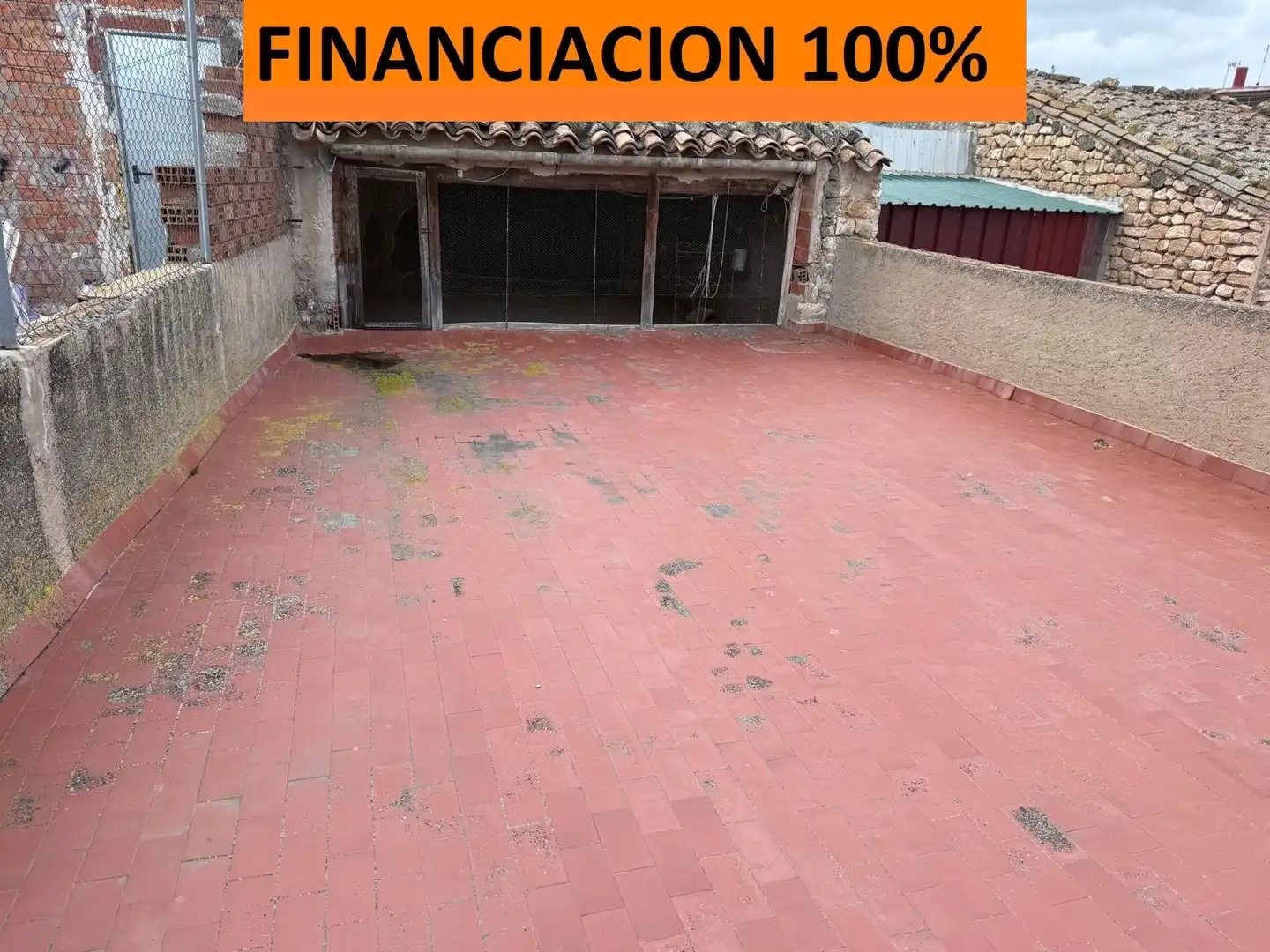 Houses for sale in Calle Muntadas, Lumpiaque